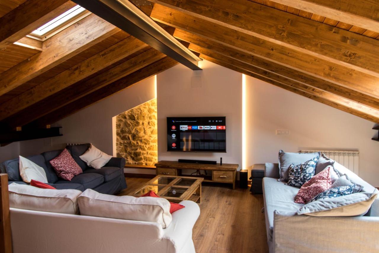 La Casa Del Abuelo Pensionat Hoyos del Espino Eksteriør billede